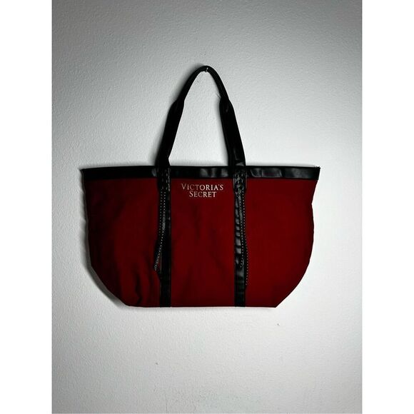 VICTORIA'S SECRET RED BLACK FRINGE TOTE HANDBAG BEACH BAG PURSE LARGE SPORT GYM - Picture 1 of 12